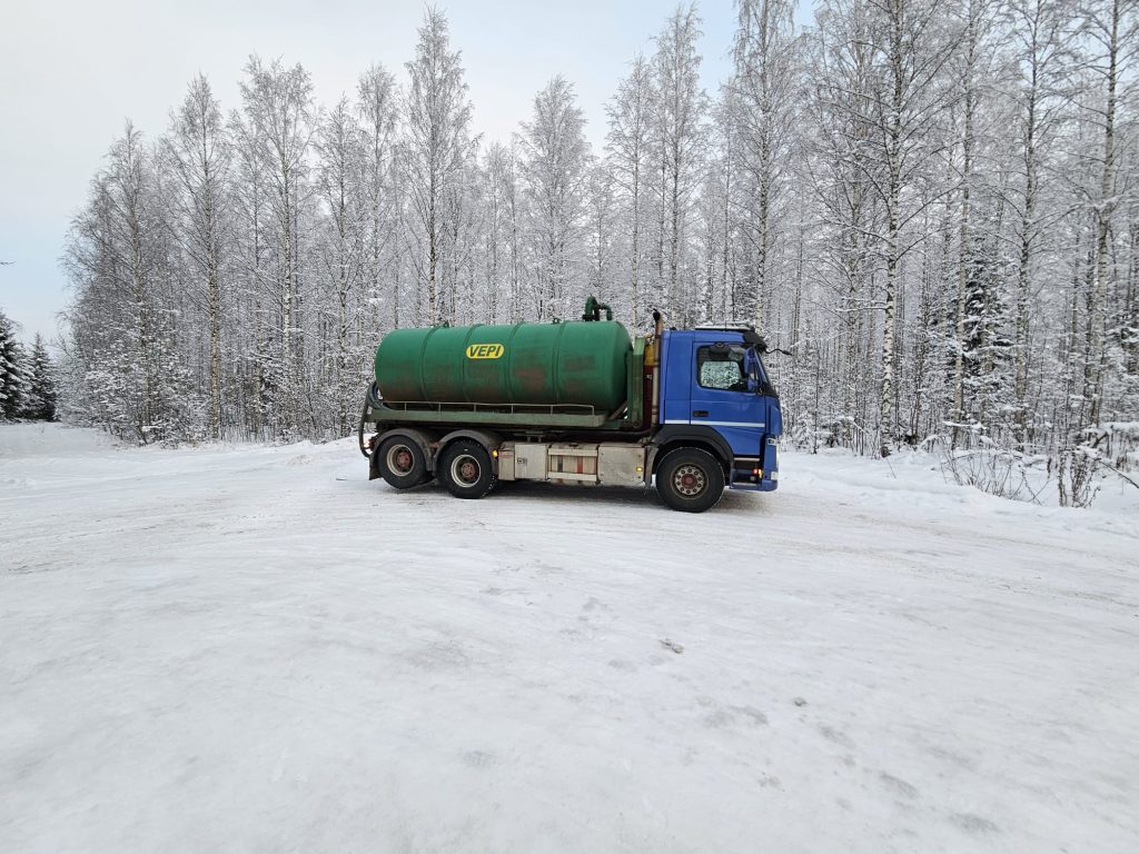 jätehuolto_jätteenkeräys_loka-auto_imuauto_puumala-ruokolahti-juva-sulkava-11